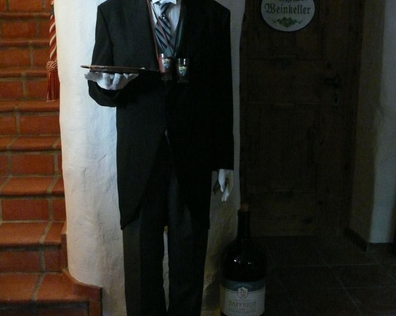 Mirabelle - Frederick, the Butler