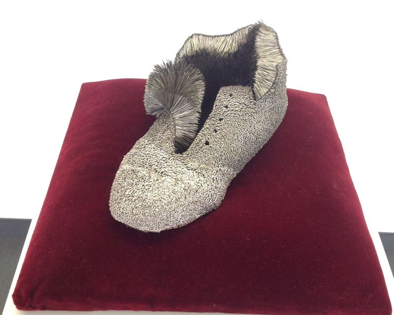 Mladenovic - Der Stecknadelschuh